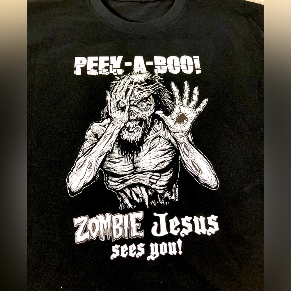 Peek A Boo Zombie Jesus Halloween Men’s Black Tee